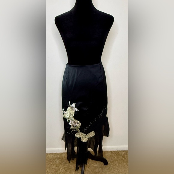 Adrianna Papell black satin and gauze asymmetrical embroidered beaded skirt 10 - Picture 10 of 12